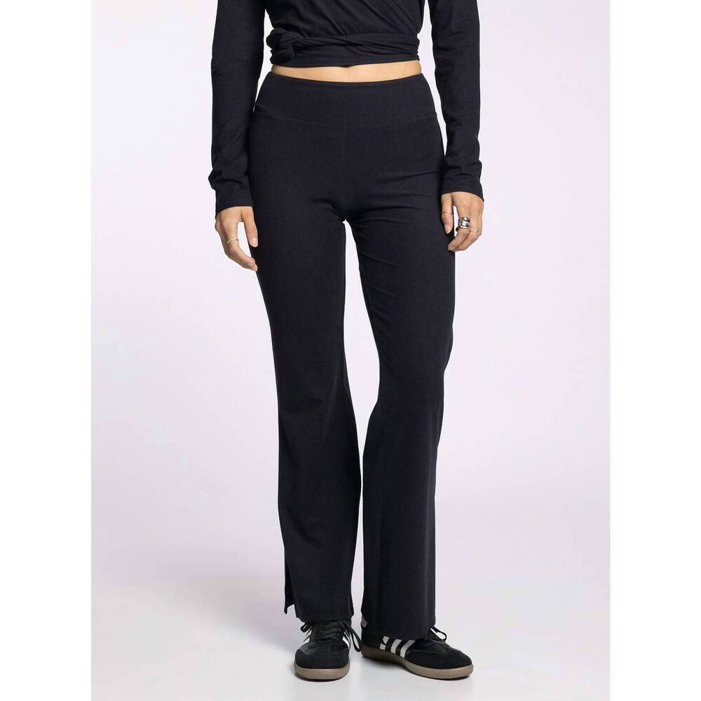 NEW THREAD & SUPPLY polina pant in black